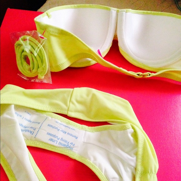 Brand New Victorias Secret Two piece Swim - Picture 2 of 4