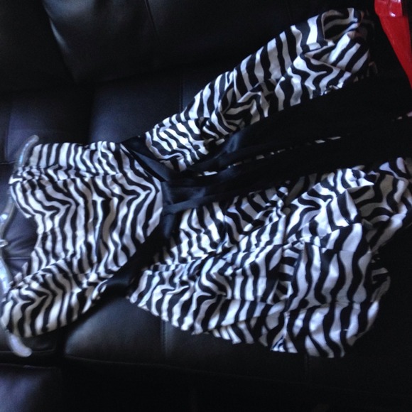 Zebra print dress - Picture 2 of 2