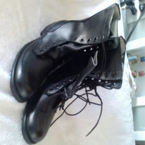 Combat boots NEW 7 1/2 narrow
