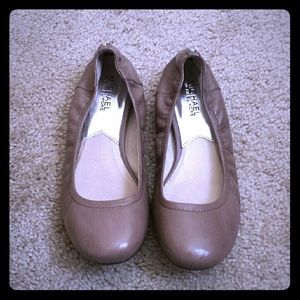 Michael Kors Taupe Flats