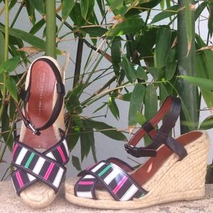 ✨SOLD!✨🌺 Marc byMarc Jacobs 🌺 Wedge Sandals