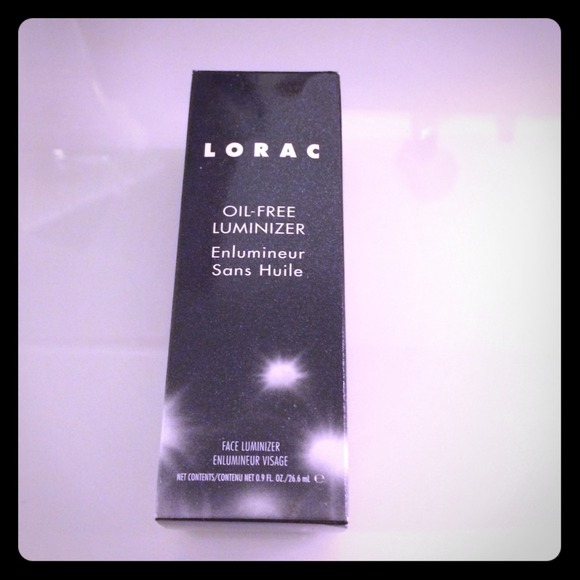 LORAC oil free luminizer