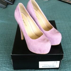JustFab lavender "Rosalind" pumps JustFab lavender "Rosalind" pumps