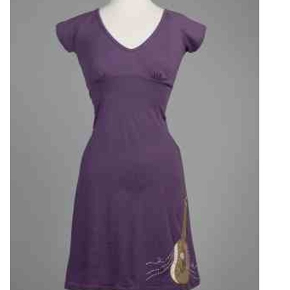 NWT beautiful plum colored dress with guitar