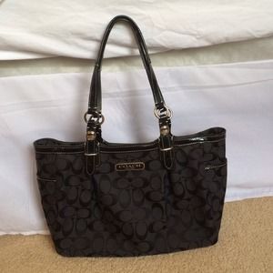 COACH shoulder bag