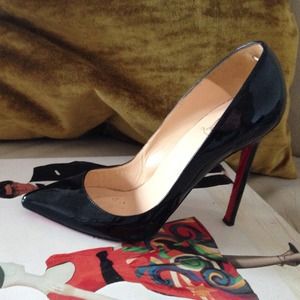 Louboutin Pigalle- 120mm - 36.5