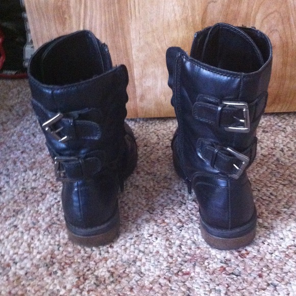 Black mid calf combat boots - Picture 3 of 4