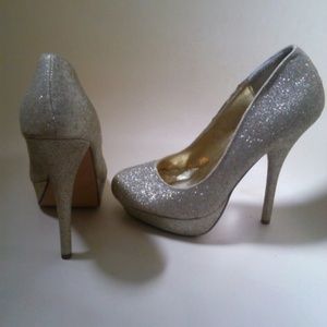 Gold high heels