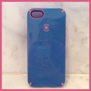 💙SOLD💙 Speck iPhone 5/5S Case
