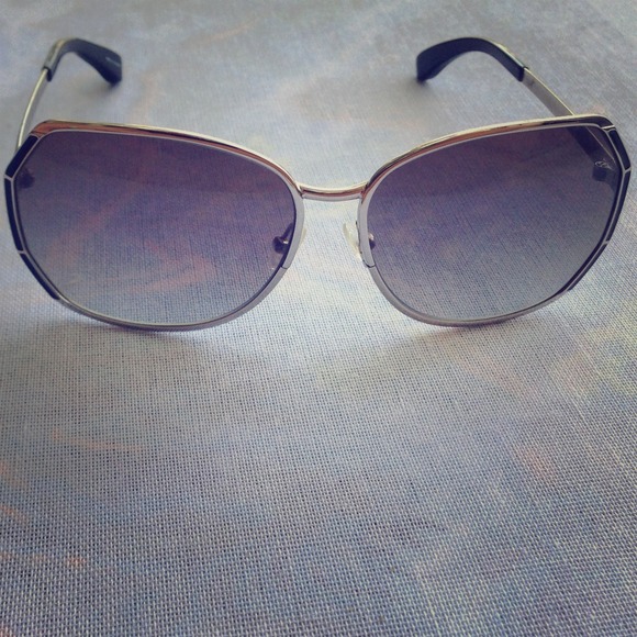 💢reduced💢marc by marc jacobs gradient sunglasses