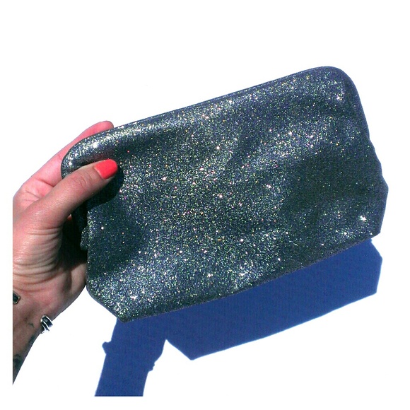 SOLD🌵Glittery clutch