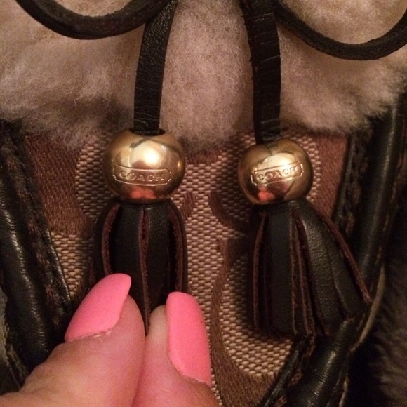 Traded Coach Moccasins - Picture 4 of 4