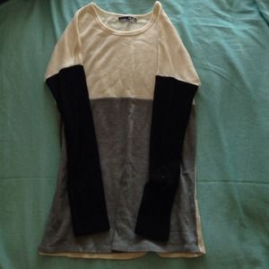 Lulu's Color-Block Long Sleeve Sweater Shirt