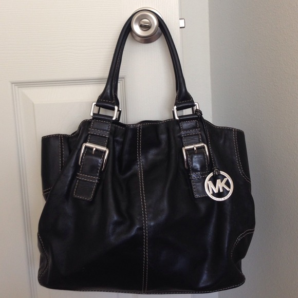 Michael Kors black leather purse