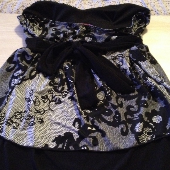 Sold in bundle - Picture 3 of 3