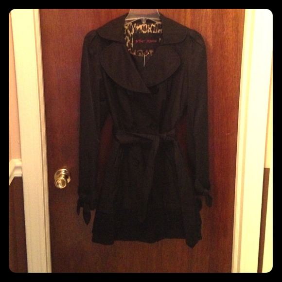 Betsey Johnson lightweight coat