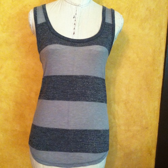Converse one star gray & silver stripe tank medium