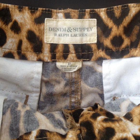 ๐ซSOLD๐ซ Ralph Lauren Shorts - Picture 3 of 4