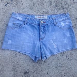 Distressed shorts