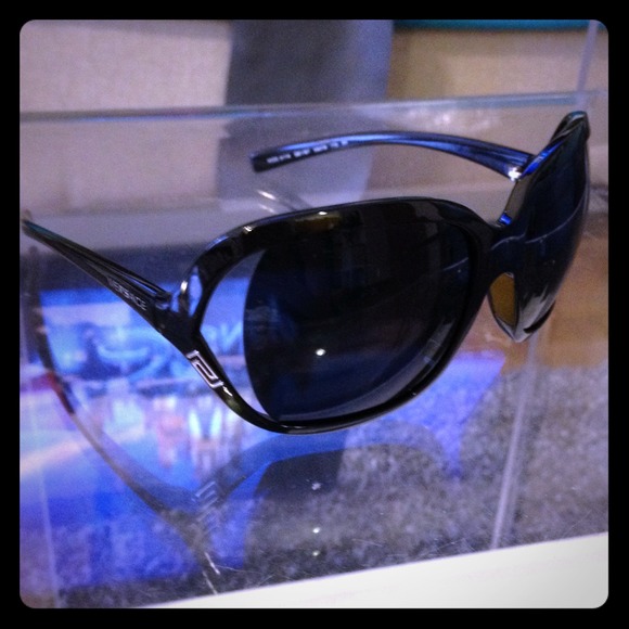 Authentic Versace sunglasses🌟 final price cut!🌟