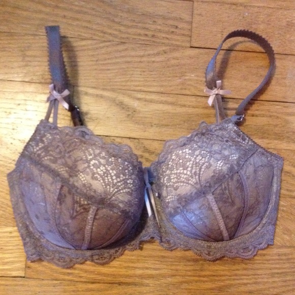 H&M 34D Lacy Bra