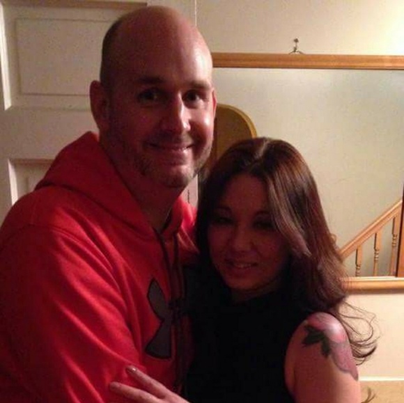 Hi, I'm lilly! Welcome 2 my Closet Posh Friends. - Picture 2 of 4