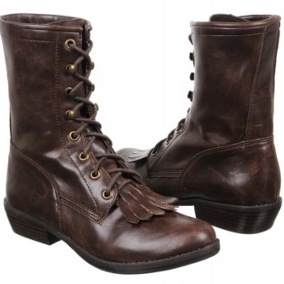 We Who See (Urban Outfitters) fringe boots, size 8