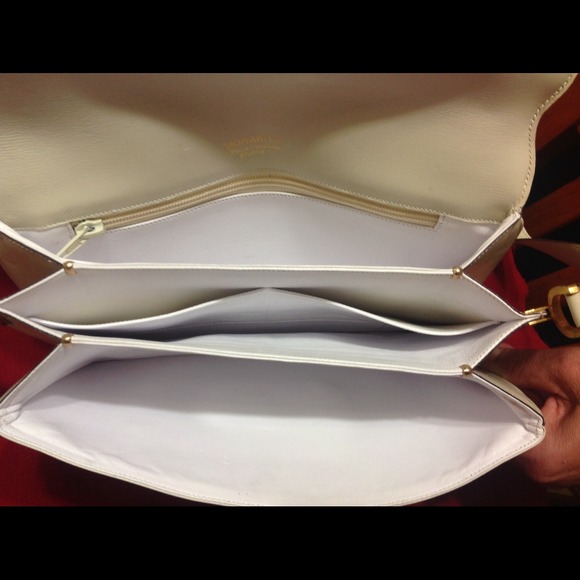 Handbag - Picture 3 of 4