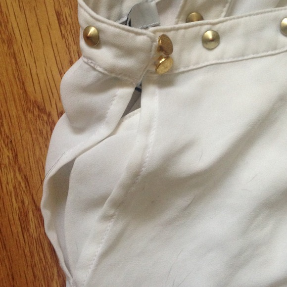 💋Cream colored blouse size large💋 - Picture 3 of 3