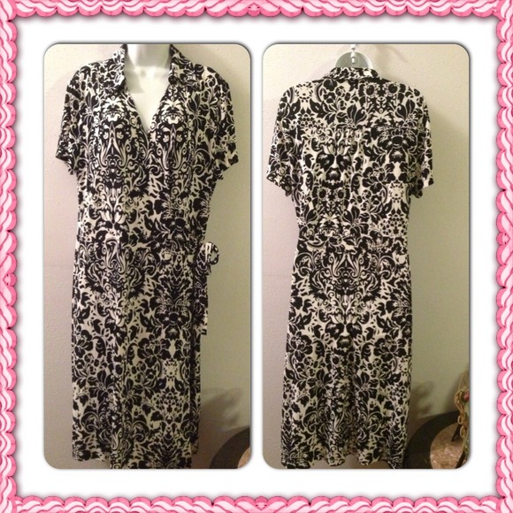 ✔️ Beautiful stretch wrap around dress