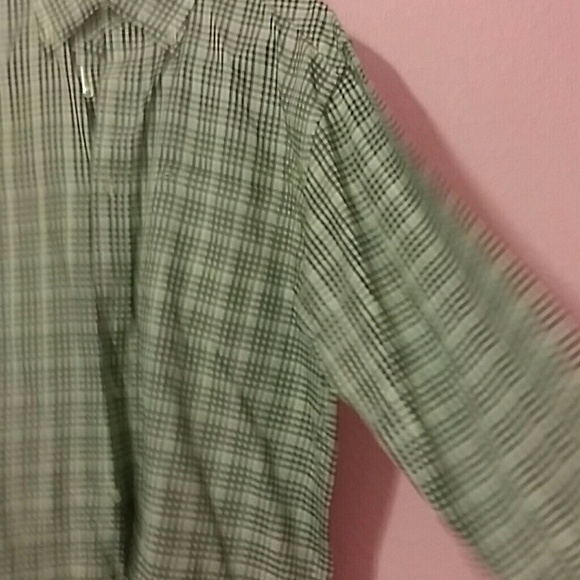 MEN'S BUTTON UP PLAID SHIRT - Picture 3 of 3