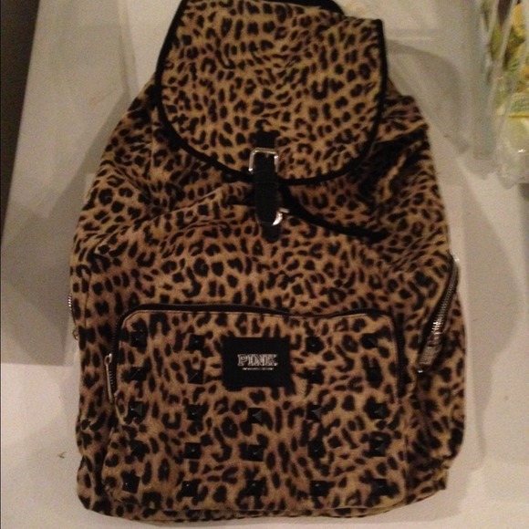 ❌TRADED❌Victoria's Secret Pink Backpack Leopard