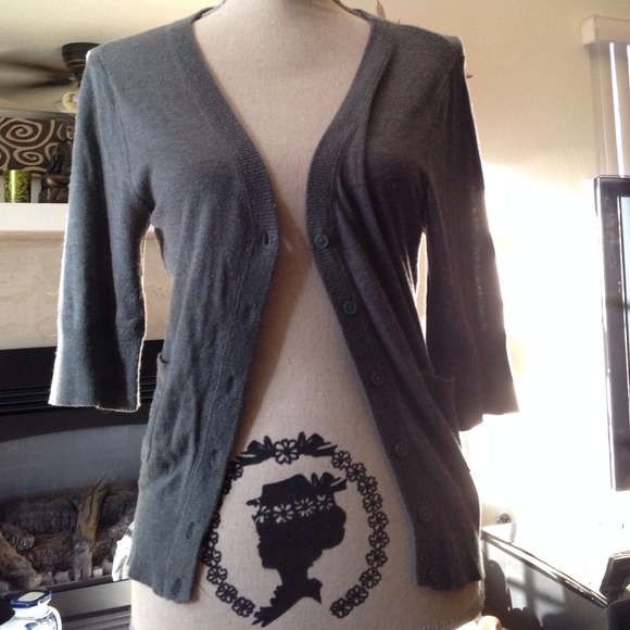 🔴sold🔴Dark gray cardigan