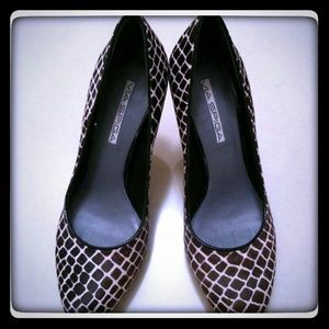 @ SOLD@Via Spiga pattern suede shies