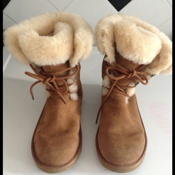 Warm Uggs boots in mint condition.