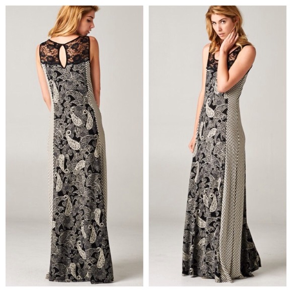 Paisley Lace Maxi - Picture 3 of 3