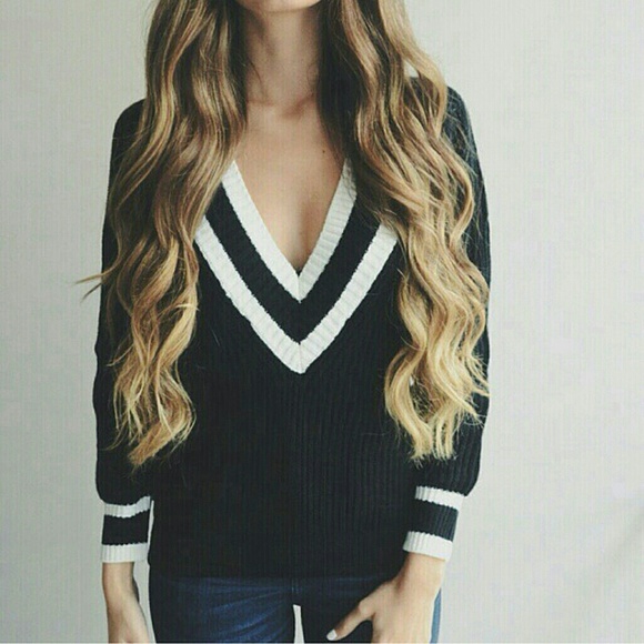 timing Tops - Sweater