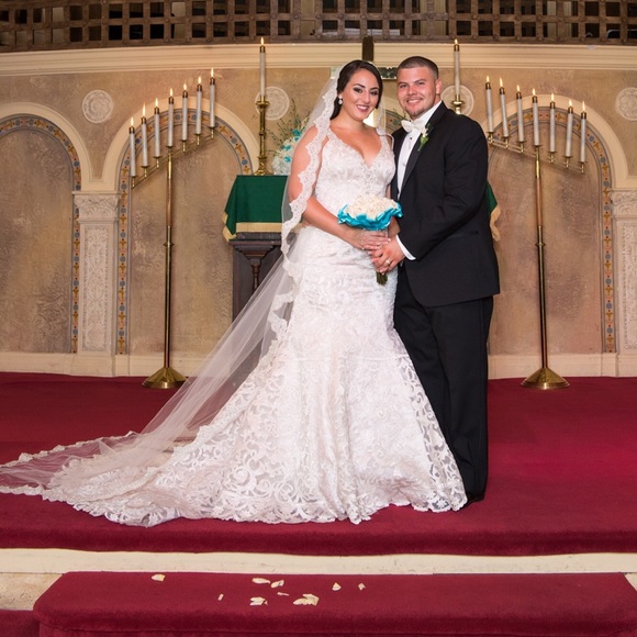 Meet your seller! - Picture 3 of 3