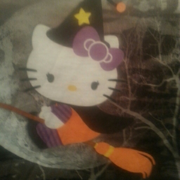 Hello Kitty - Picture 2 of 2