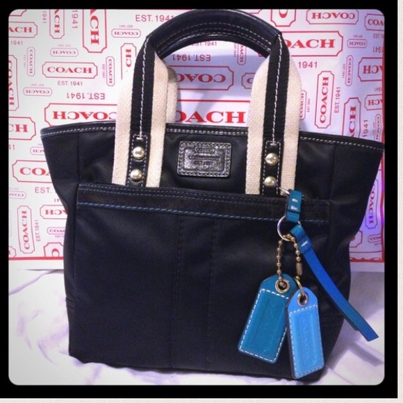Authentic Coach Small Tote Purse