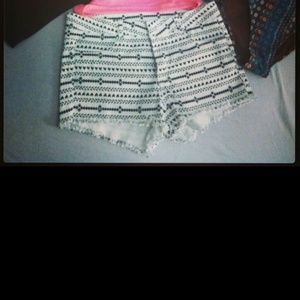 Highwasted shorts size 3!