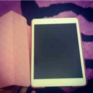 Apple ipad mini 16gb