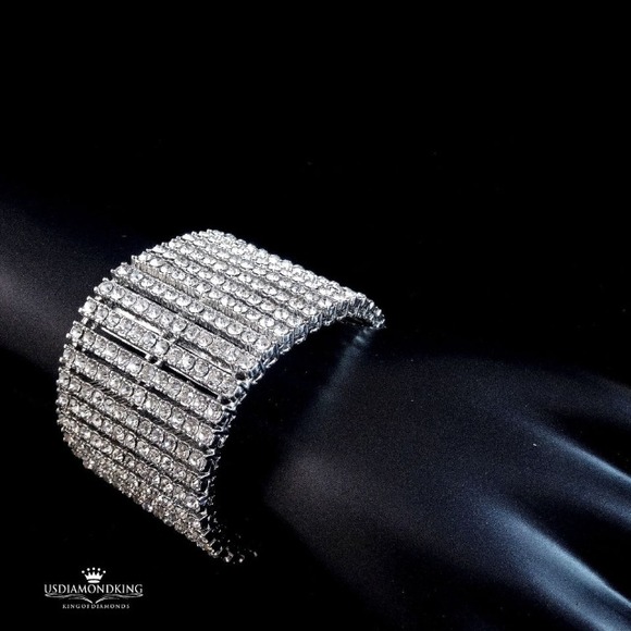 White gold finish bracelet set - Picture 4 of 4