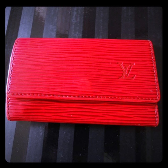 Red Louis Vuitton Epi Leather 6 ring key holder