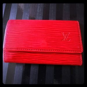 Red Louis Vuitton Epi Leather 6 ring key holder