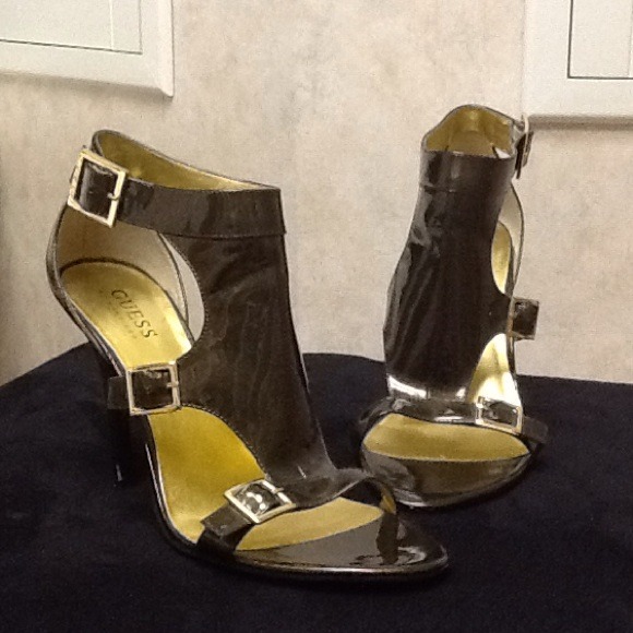 ❓GUESS by MARCIANO💋