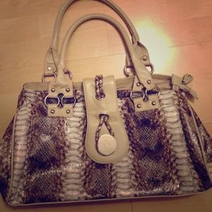 ❎SOLD❎Snakeskin purse