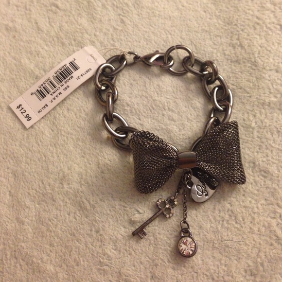 Chain bracelet