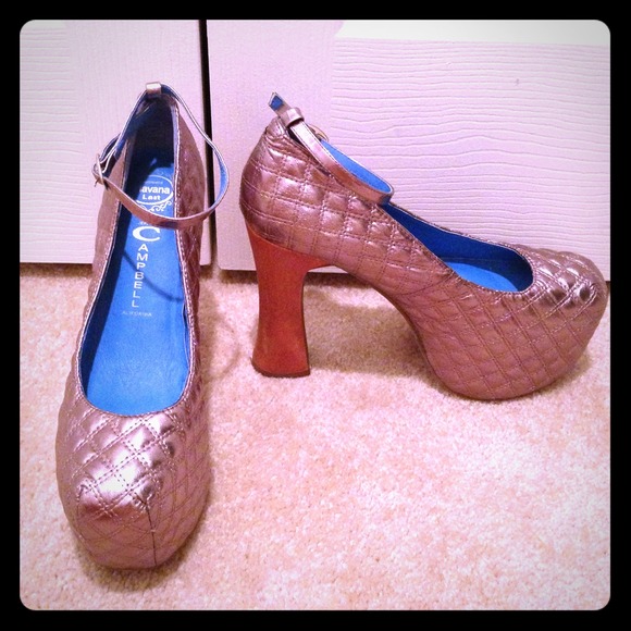 🌟Host Pick💫 Jeffrey Campbell Platform - Silver