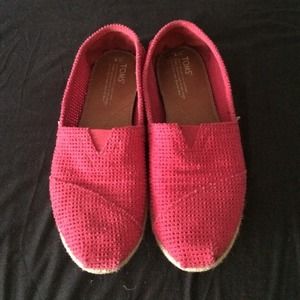New Markdown!! Red TOMS with woven Sole